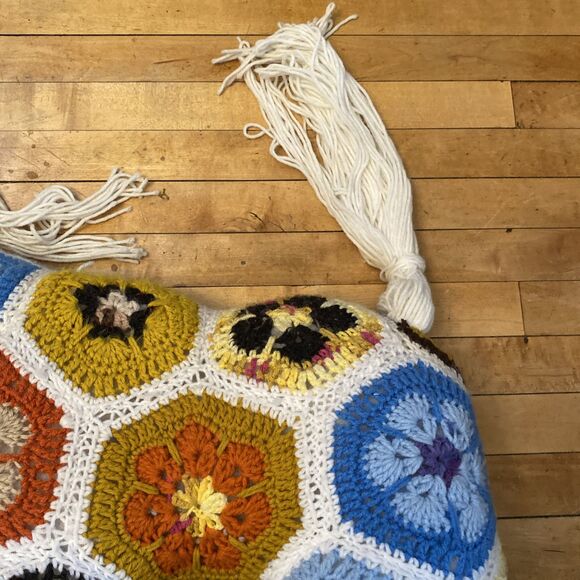 Vintage Crocheted Afghan Horse Pony Pillow Huge 18”x30” Floral Retro 70’s - Picture 6 of 16